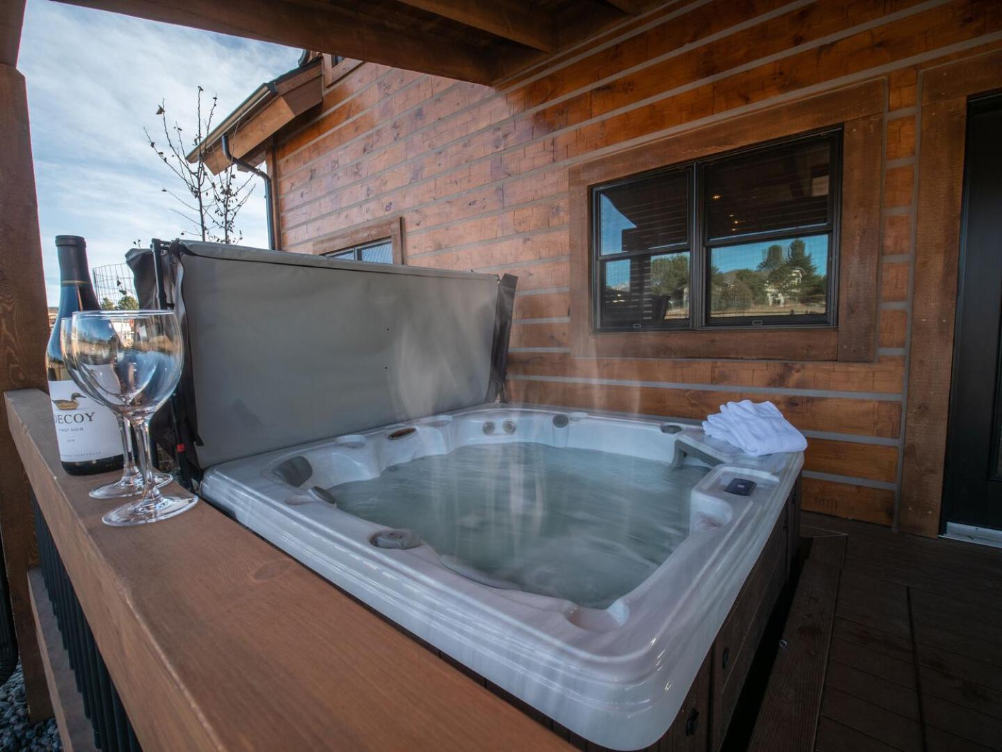 Chic Retreat Indoor Outdoor Fireplace, Private Jacuzzi, Great Location! Estes Park Zimmer foto